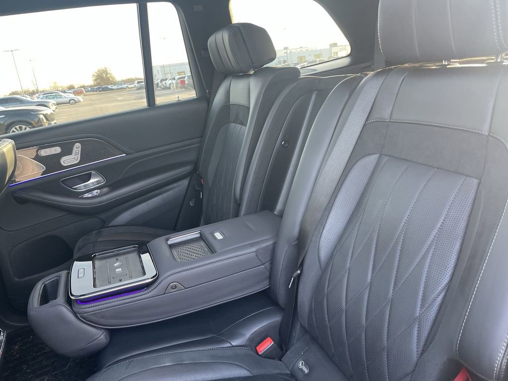Used 2023 Mercedes-Benz GLS 63 AMG 4MATIC image 31