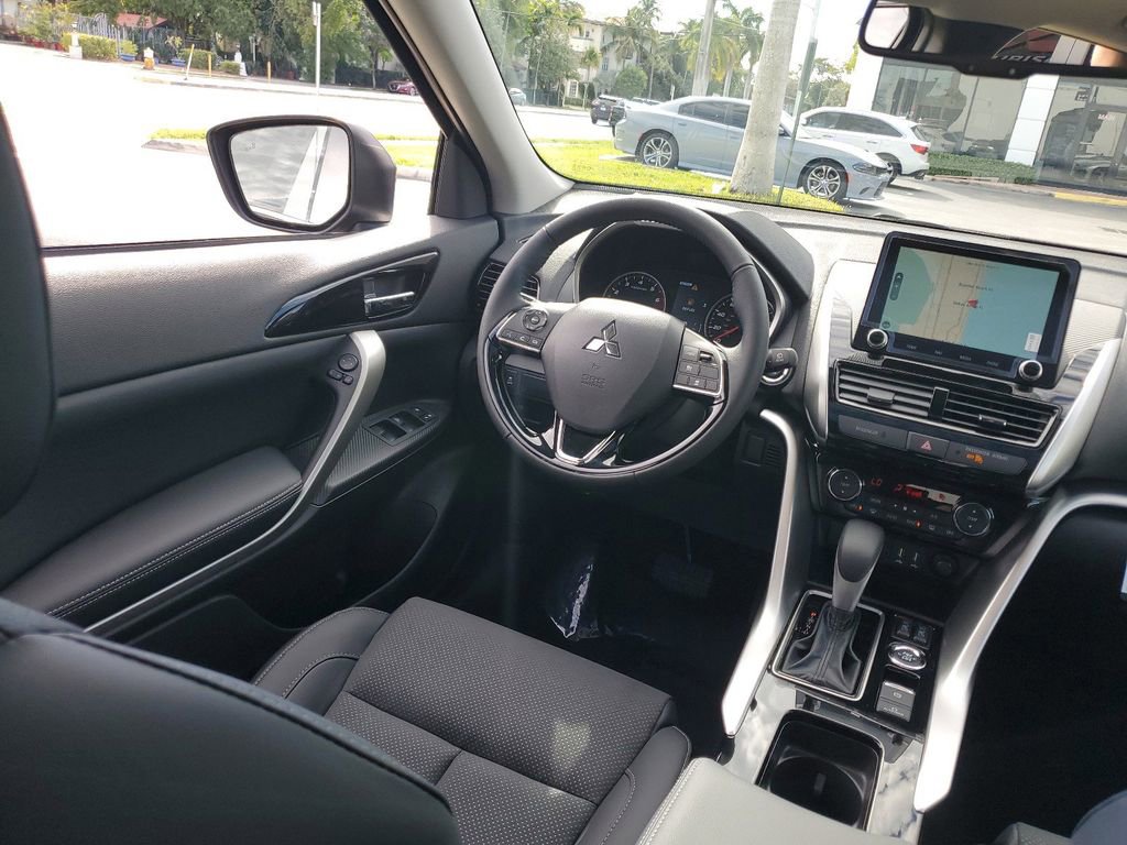 New 2025 Mitsubishi Eclipse Cross SE AWD/4WD image 16