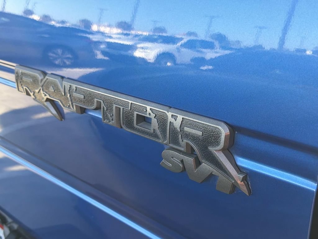 Used 2013 Ford F150 Raptor w/ Plus Pkg AWD/4WD image 8
