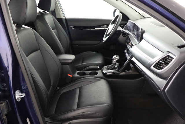 Used 2025 Kia Seltos EX w/ EX Sunroof Package AWD/4WD image 18