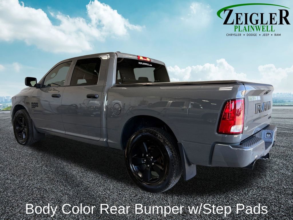 Used 2022 RAM 1500 Express w/ Ceramic Grey Express Package AWD/4WD image 3