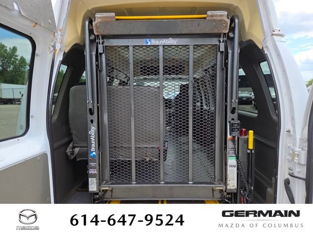 Used 2011 Ford E-250 and Econoline 250 Extended w/ PWR Group RWD image 23