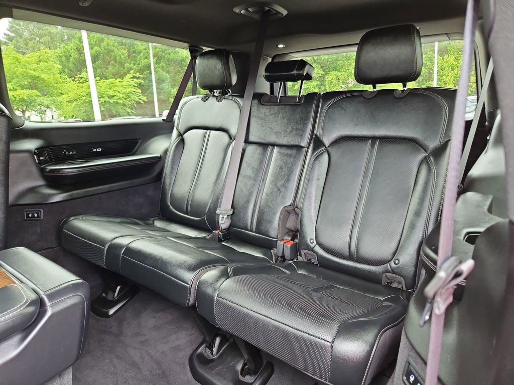 Used 2024 Jeep Grand Wagoneer L 4WD image 32