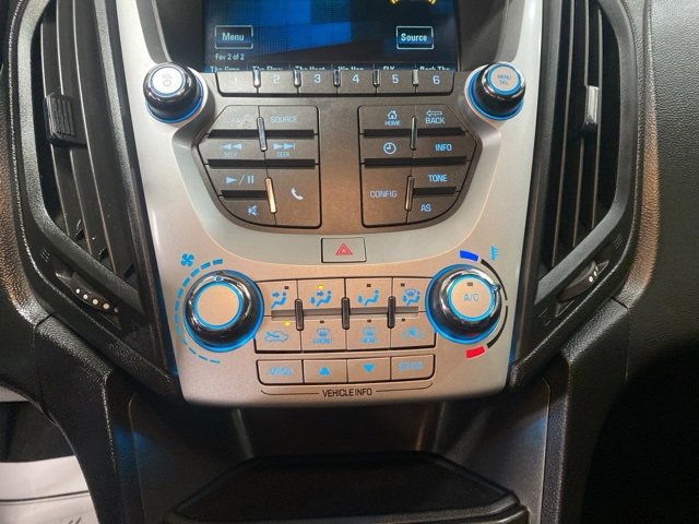 Used 2017 Chevrolet Equinox LS image 19