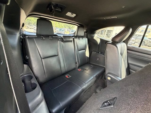 Used 2021 Toyota Highlander XSE AWD/4WD image 25