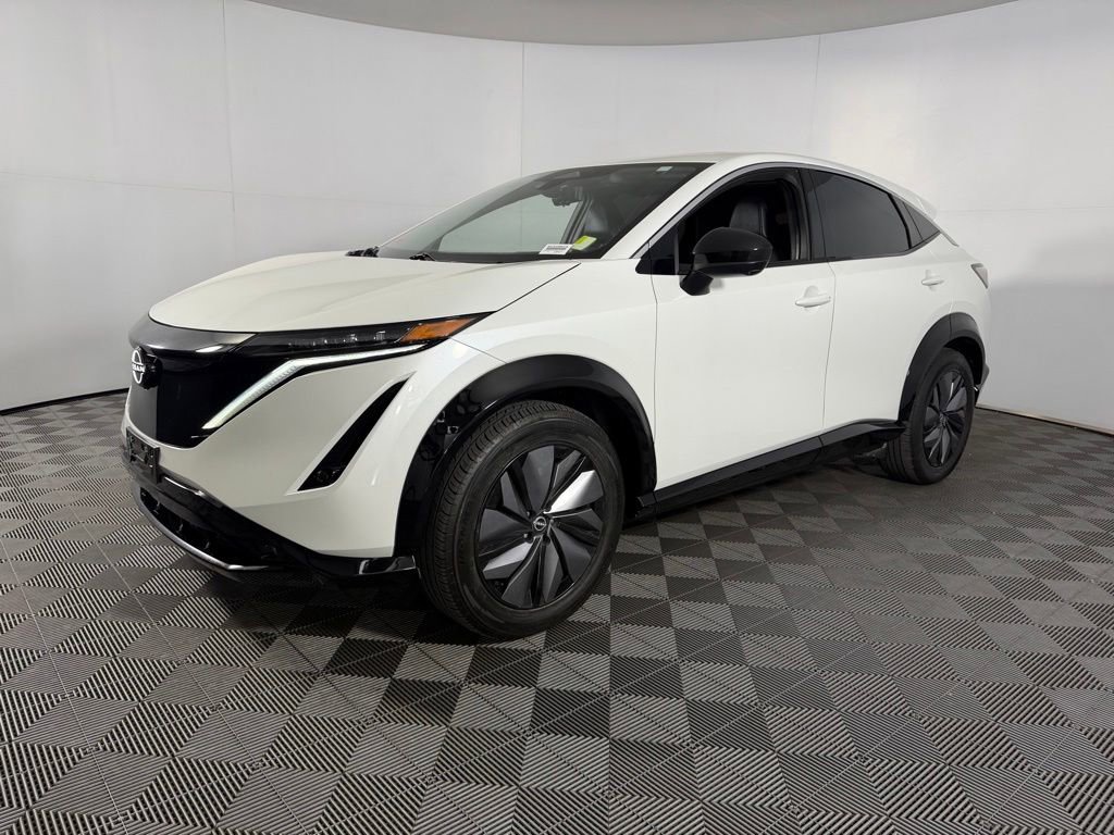 Used 2024 Nissan Ariya FWD image 10