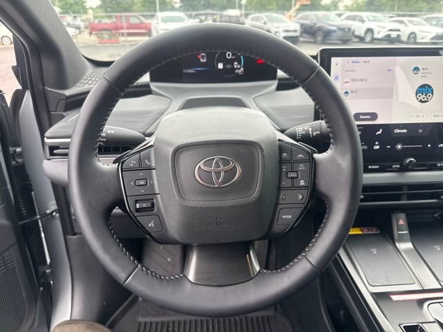 Used 2026 Toyota C-HR AWD/4WD image 28
