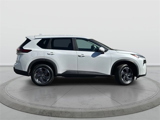 Certified 2024 Nissan Rogue SV image 3