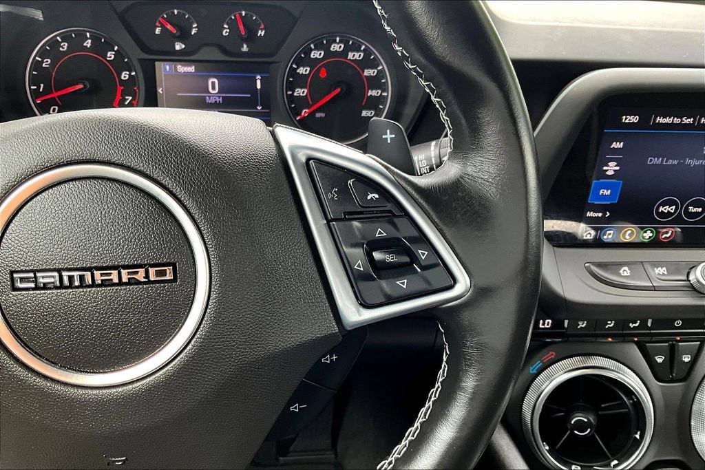 Used 2022 Chevrolet Camaro LT w/ Technology Package RWD image 11