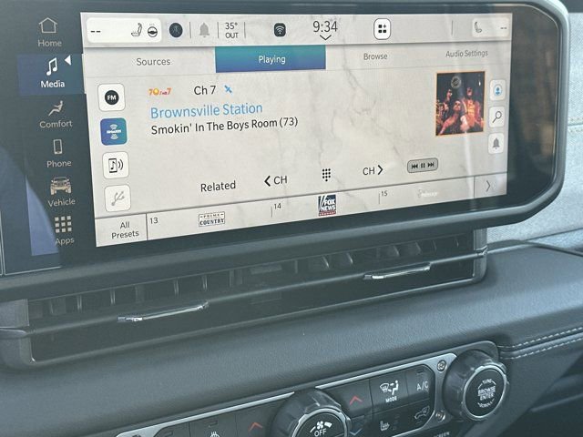 Certified 2025 Jeep Wrangler Unlimited Sahara w/ Safety Group image 27