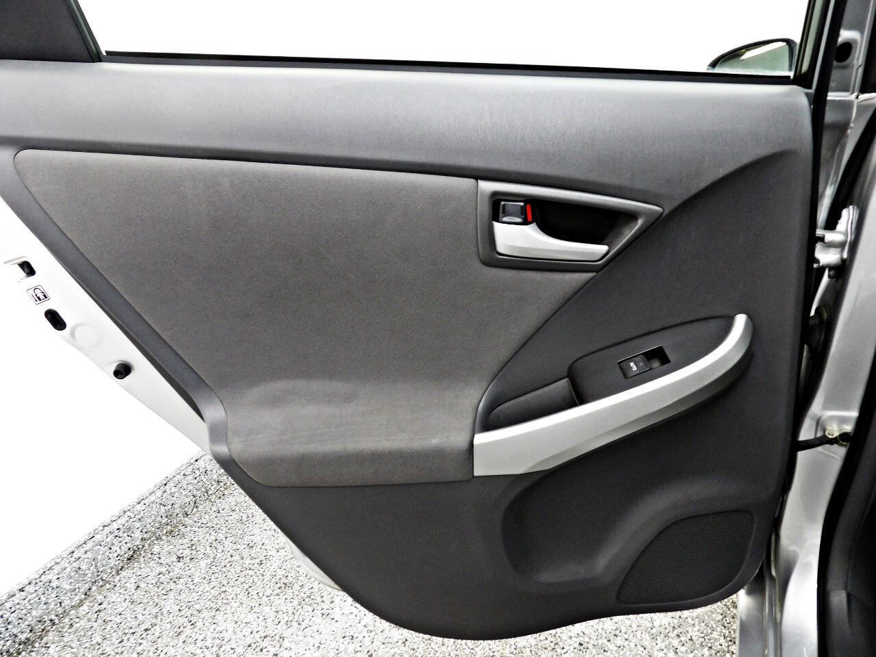 Used 2011 Toyota Prius Two image 9