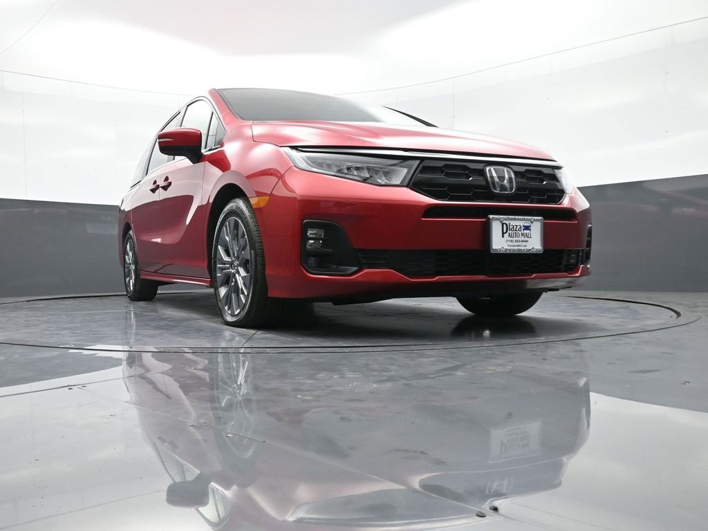 Certified 2025 Honda Odyssey Touring image 31