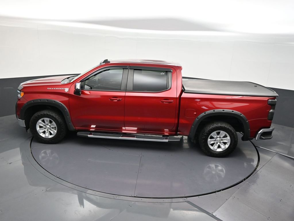 Used 2024 Chevrolet Silverado 1500 LT RWD image 17