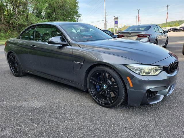 Used 2016 BMW M4 Convertible RWD image 21