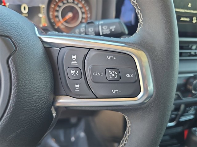 Certified 2025 Jeep Wrangler Sahara image 24