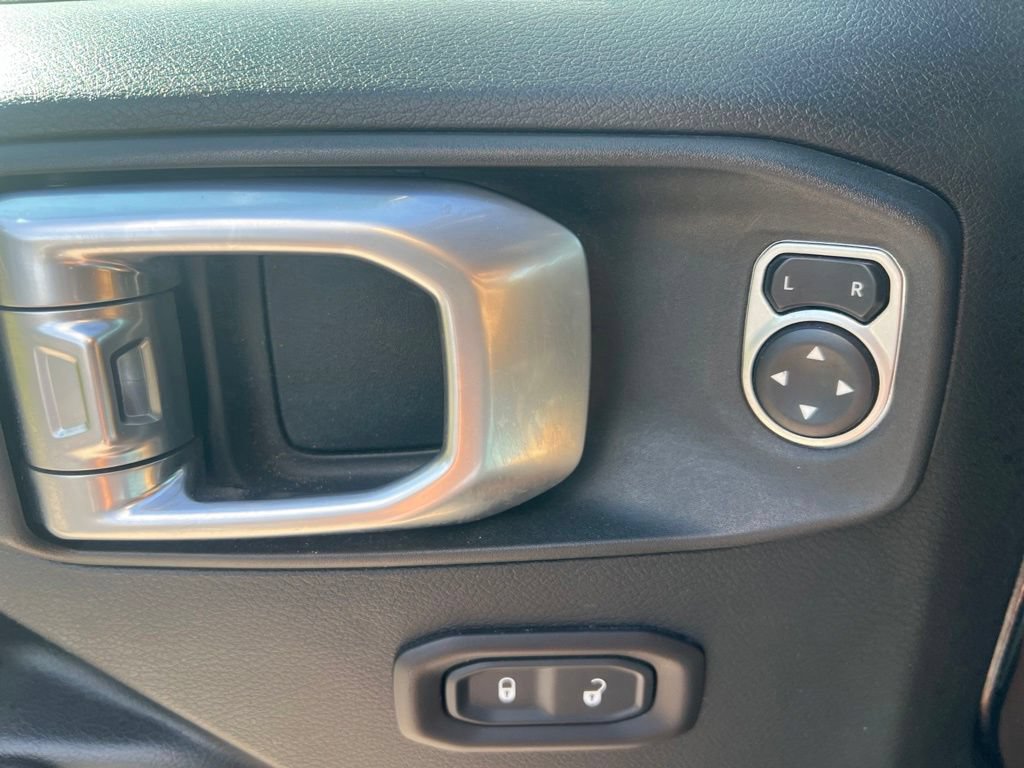 Certified 2018 Jeep Wrangler Sport AWD/4WD image 45