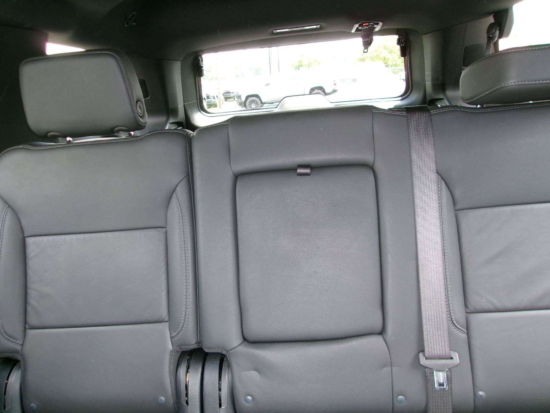 Certified 2025 Chevrolet Tahoe Z71 AWD/4WD image 20
