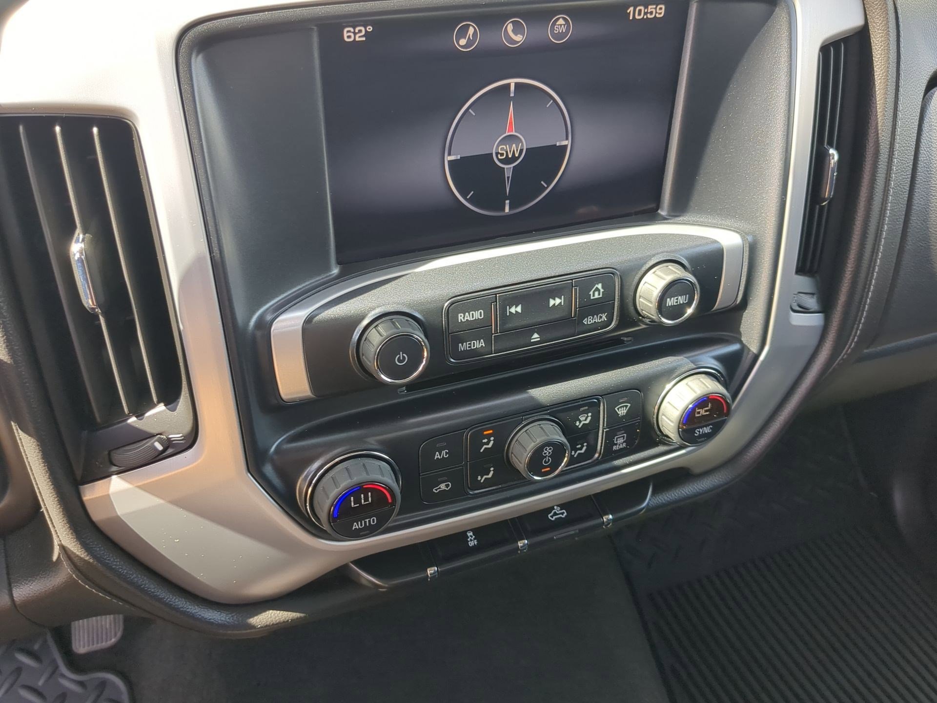 Used 2014 GMC Sierra 1500 SLE w/ SLE Value Package image 18