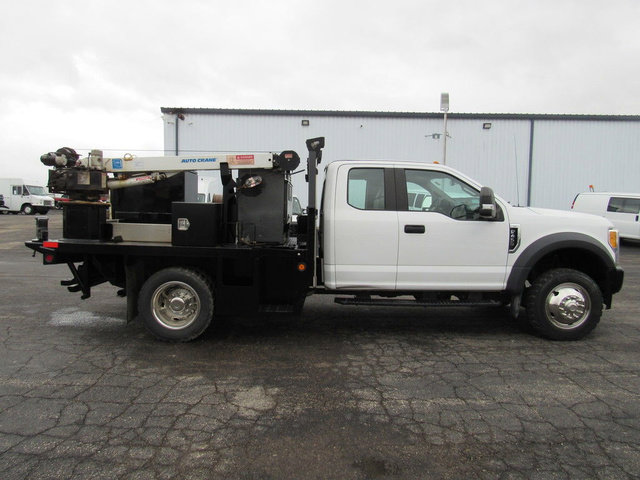 Used 2017 Ford F450 XL w/ Power Equipment Group image 4