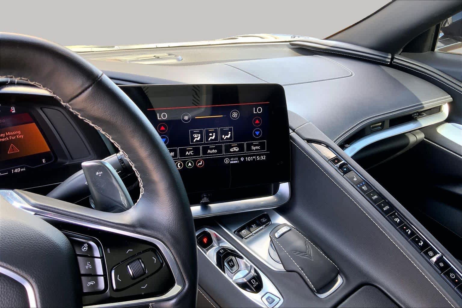 Used 2021 Chevrolet Corvette Stingray Preferred Conv w/ Z51 Performance Package RWD image 7