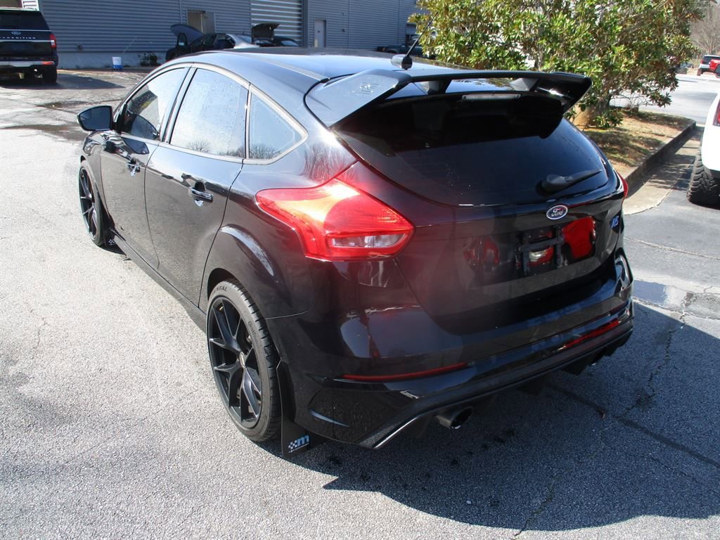 Used 2017 Ford Focus RS image 2