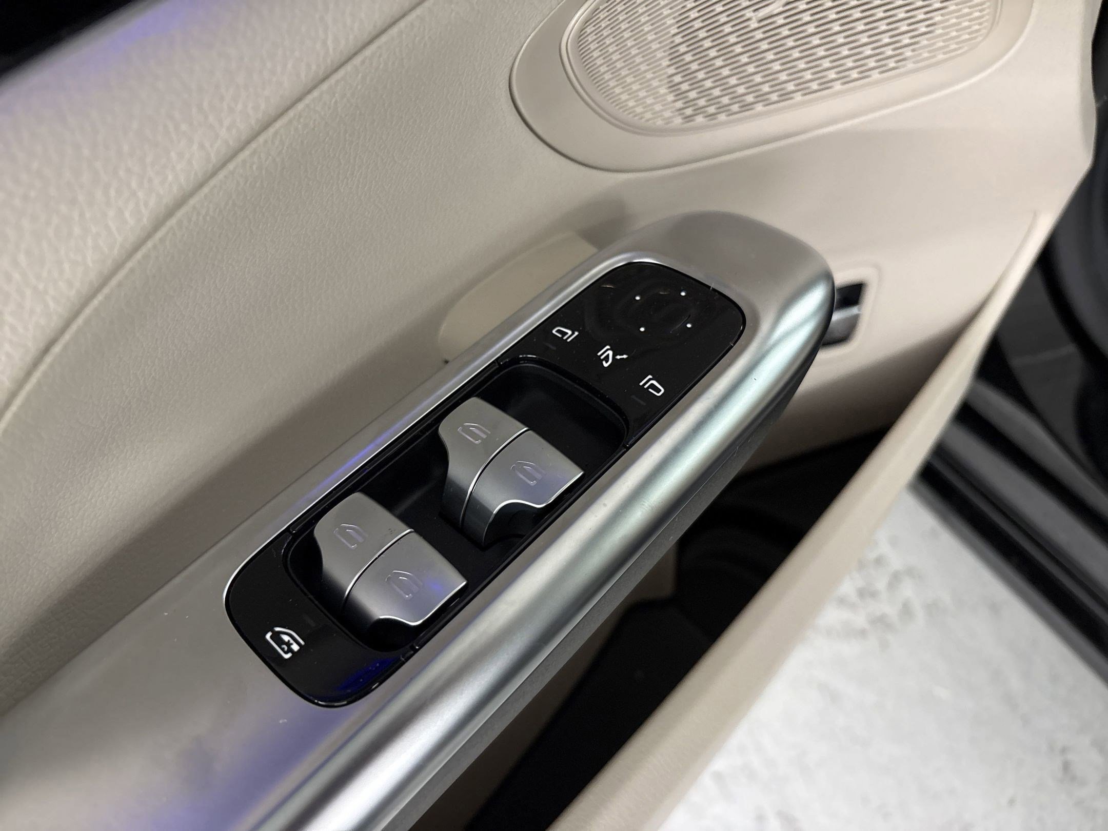 Certified 2025 Mercedes-Benz C 300 C 300 image 13