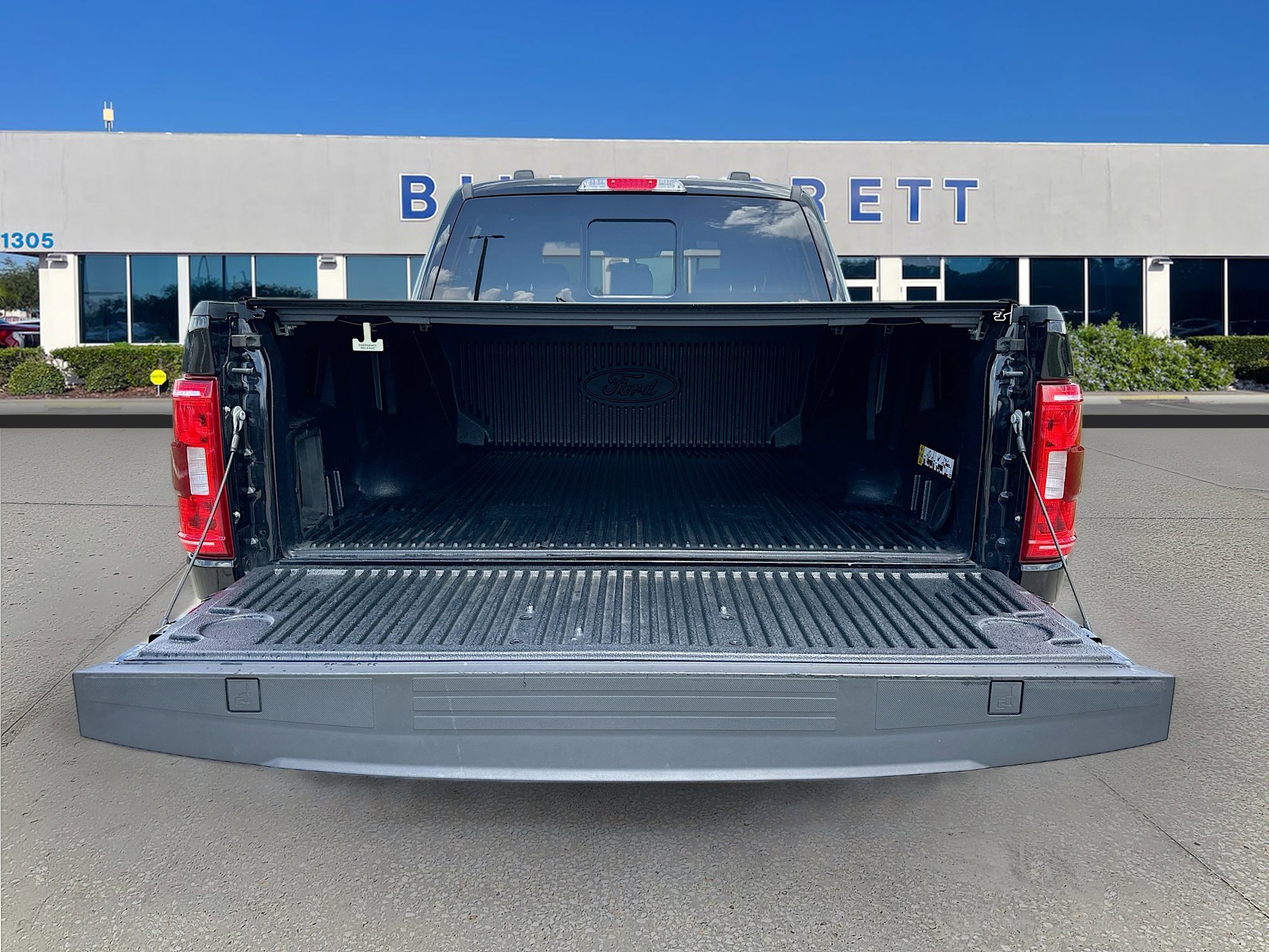 Certified 2023 Ford F150 XLT w/ Equipment Group 302A High AWD/4WD image 25