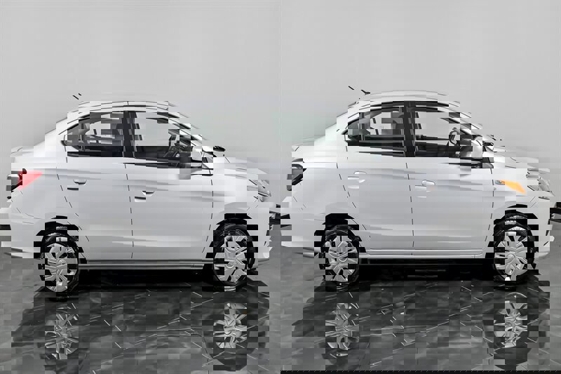 New 2024 Mitsubishi Mirage G4 ES image 8