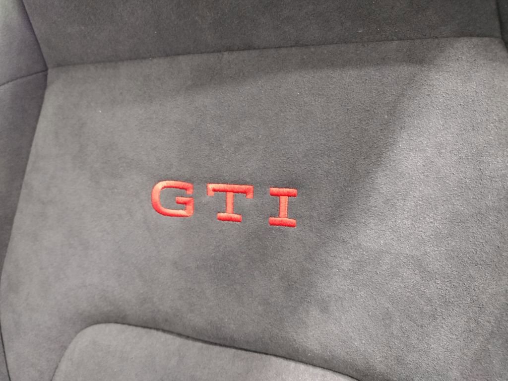 New 2026 Volkswagen GTI SE image 22