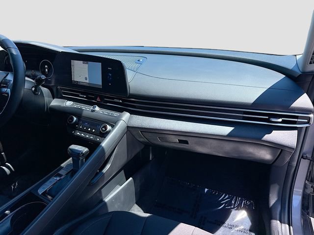 Certified 2023 Hyundai Elantra SEL w/ Convenience Package image 27