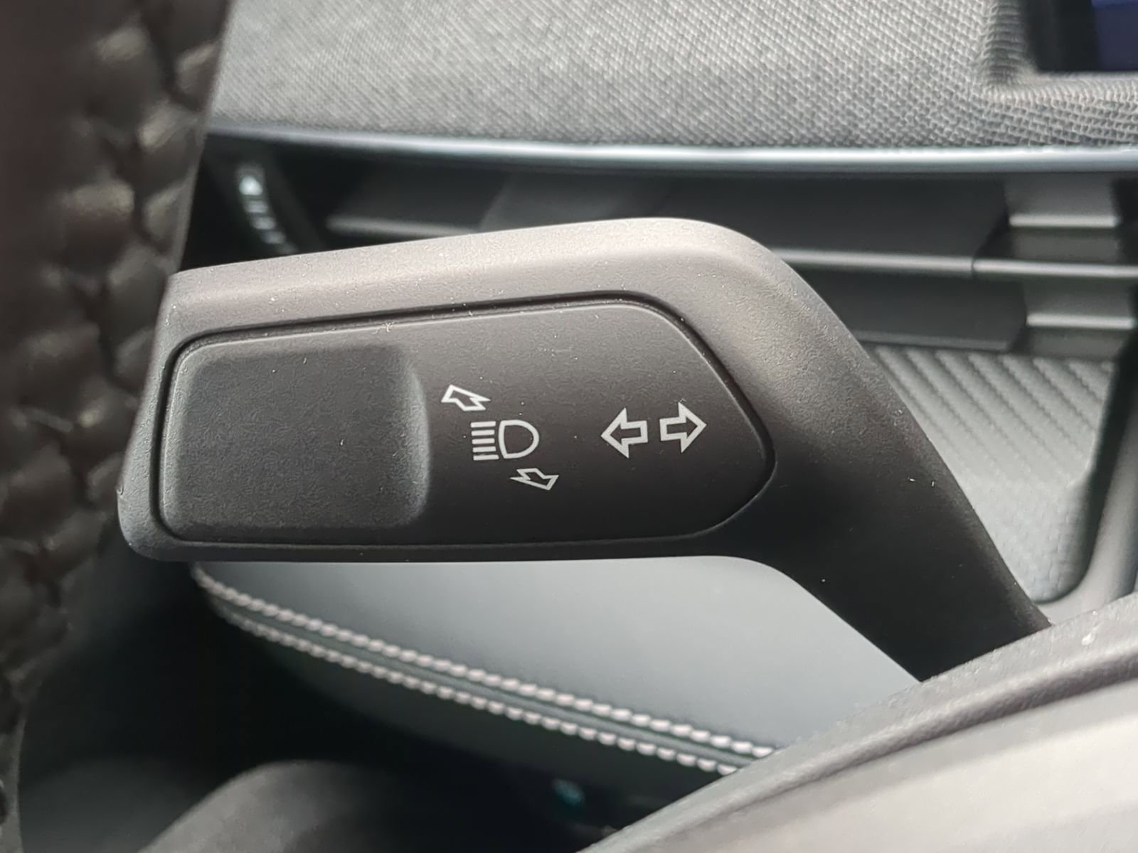 Certified 2022 Ford Mustang Mach-E Premium image 30