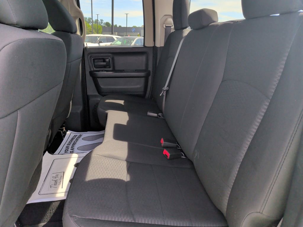 Used 2018 RAM 1500 Express w/ Express Value Package AWD/4WD image 6