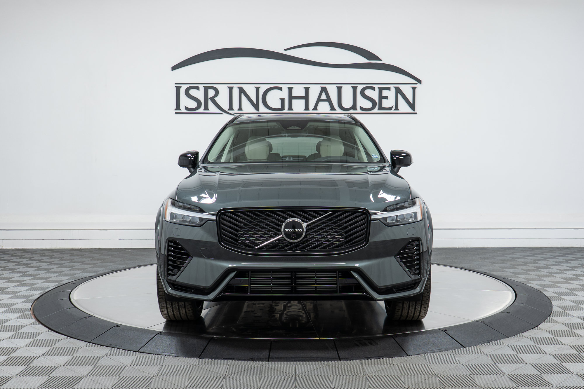 New 2026 Volvo XC60 T8 Ultra AWD/4WD image 2