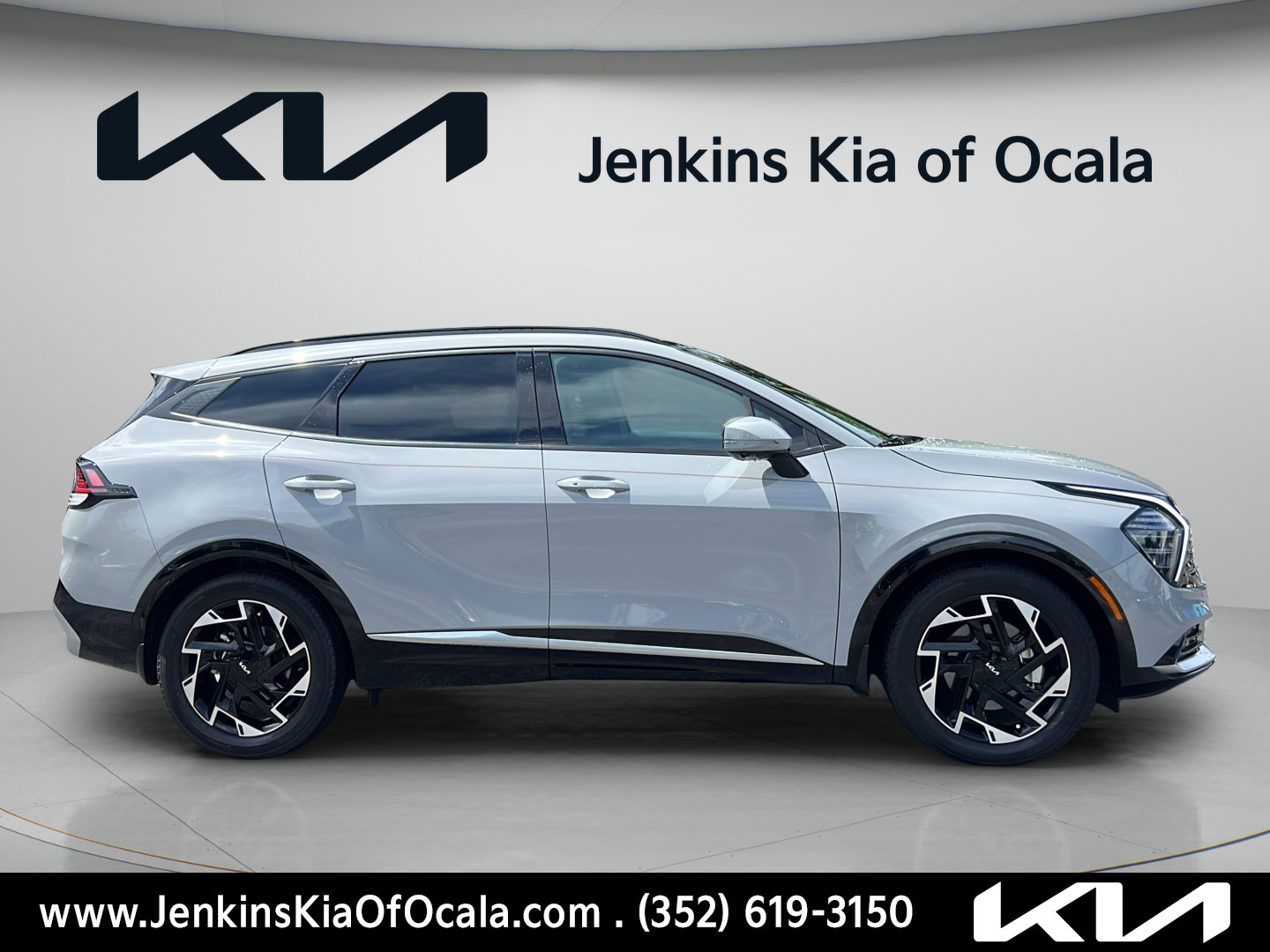 Certified 2023 Kia Sportage SX FWD image 2