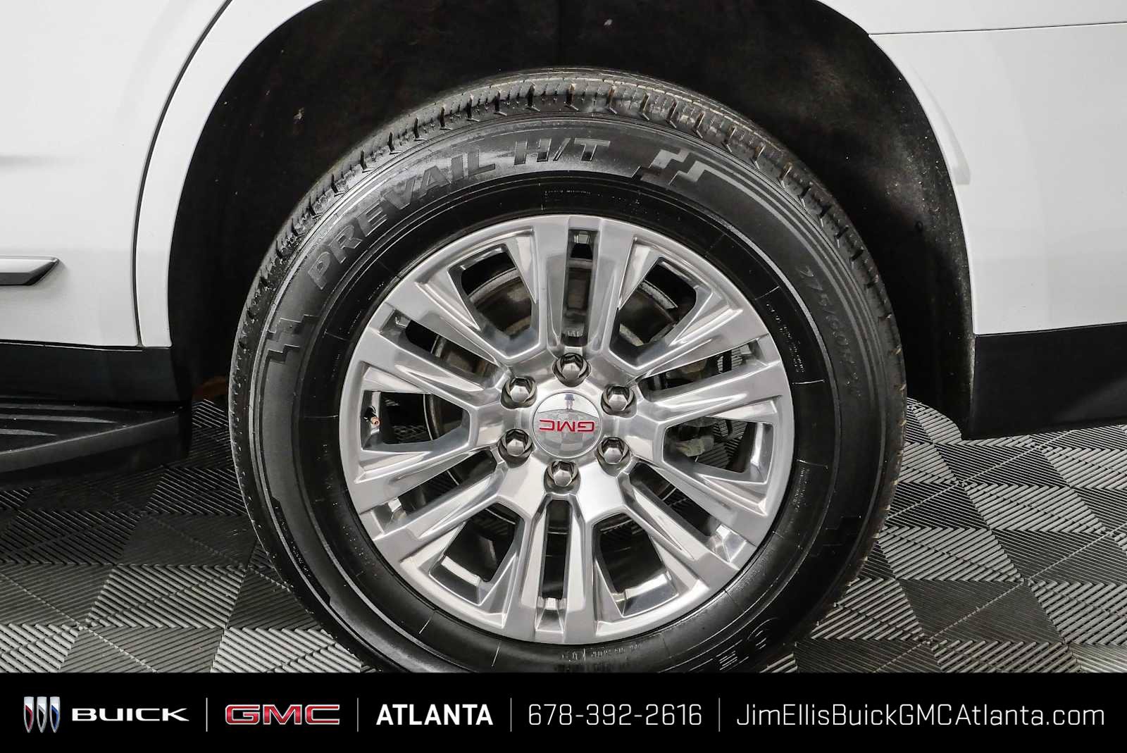 Certified 2023 GMC Yukon Denali AWD/4WD image 37