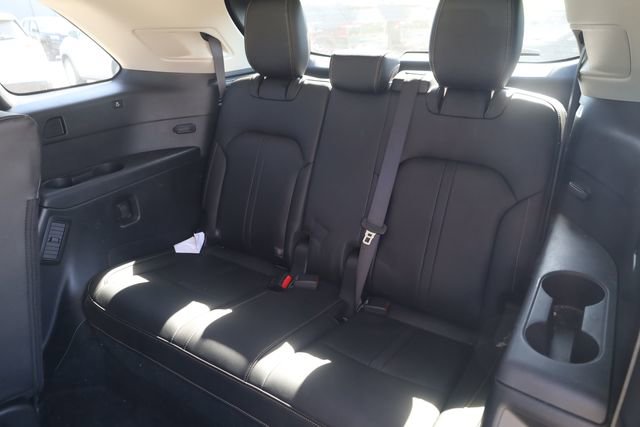 Used 2024 MAZDA CX-90 Plug-In Hybrid w/ Preferred image 24