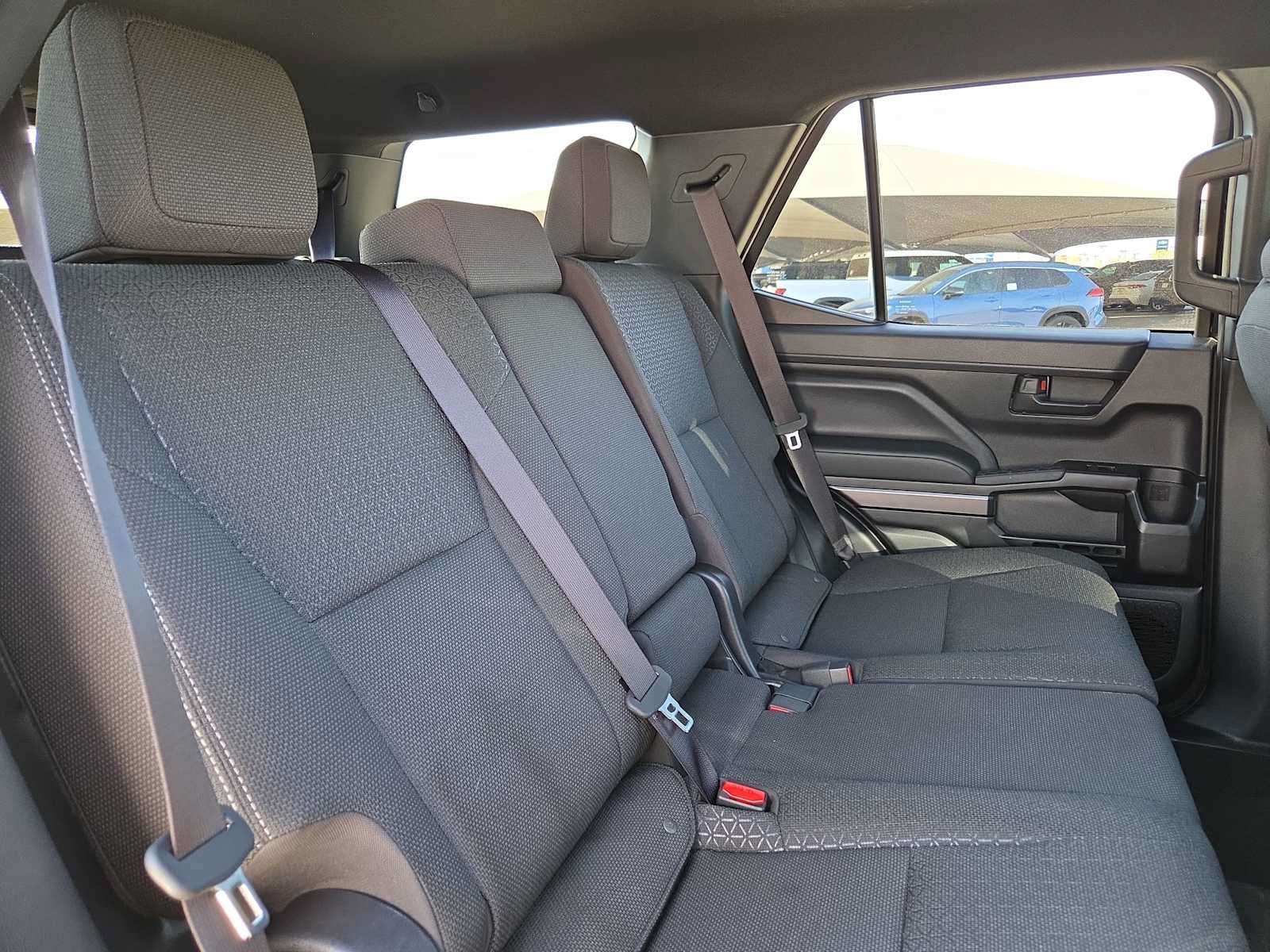 Used 2025 Toyota 4Runner SR5 AWD/4WD image 16