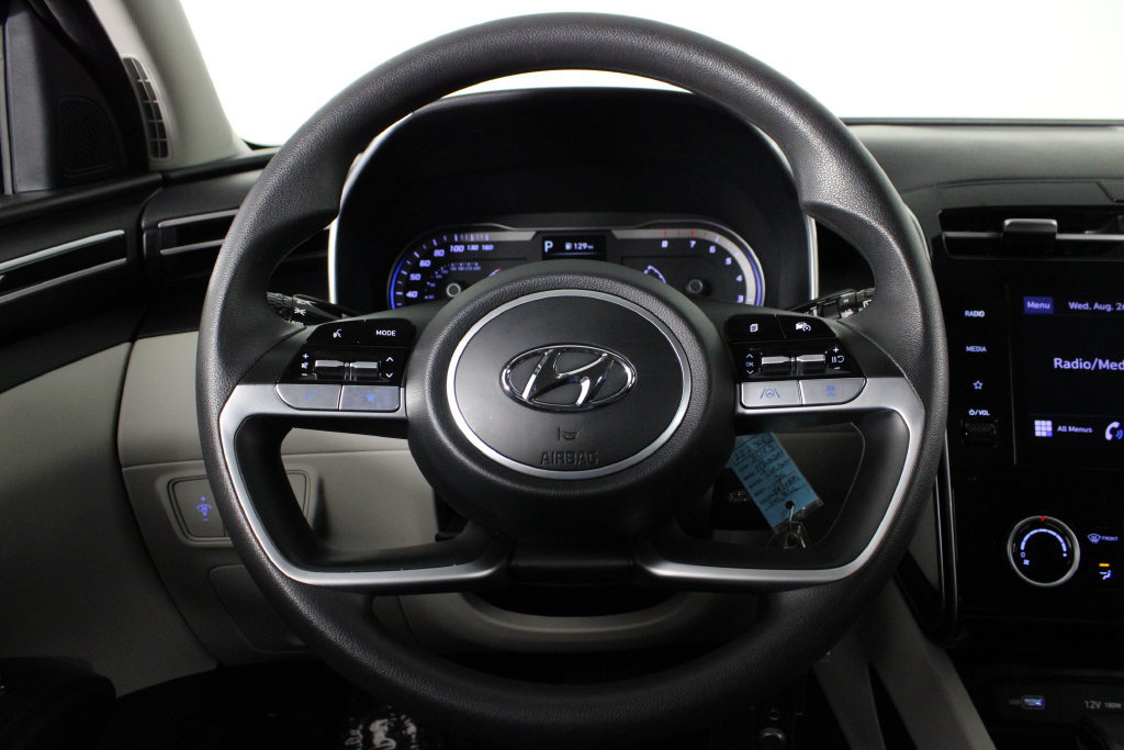 Certified 2023 Hyundai Tucson SE w/ Cargo Package AWD/4WD image 10