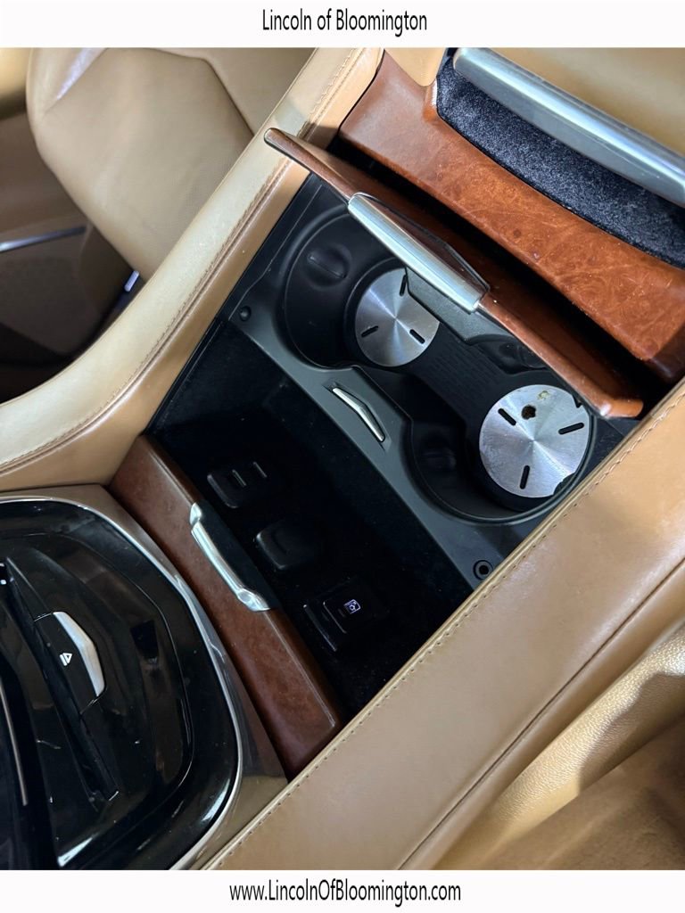 Used 2016 Cadillac Escalade ESV Platinum image 36