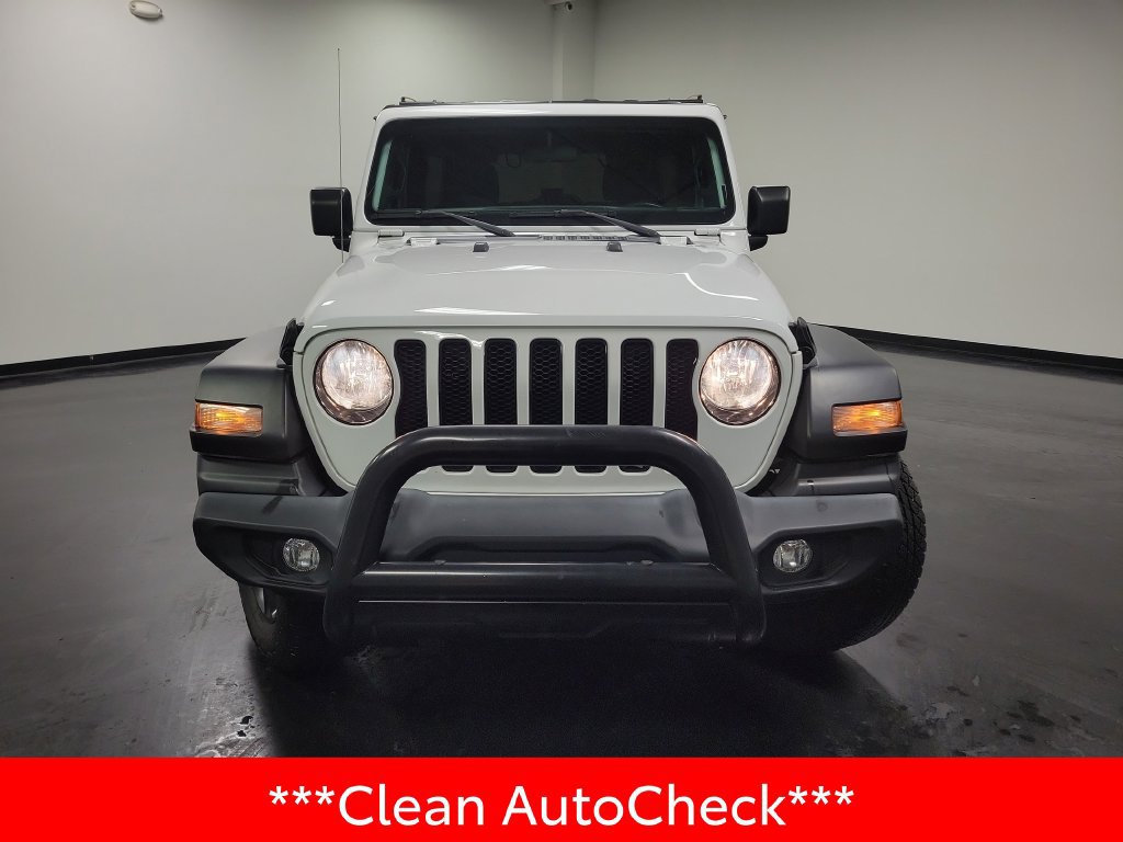 Used 2022 Jeep Wrangler Unlimited Sport AWD/4WD image 3