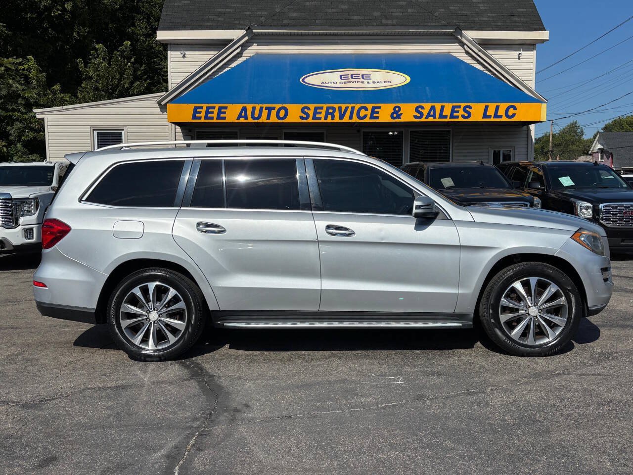 Used 2013 Mercedes-Benz GL 450 4MATIC image 1