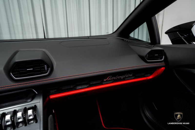 Used 2019 Lamborghini Huracan LP 580-2 image 35