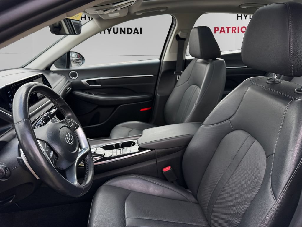 Certified 2023 Hyundai Sonata Limited w/ Cargo Package FWD image 9