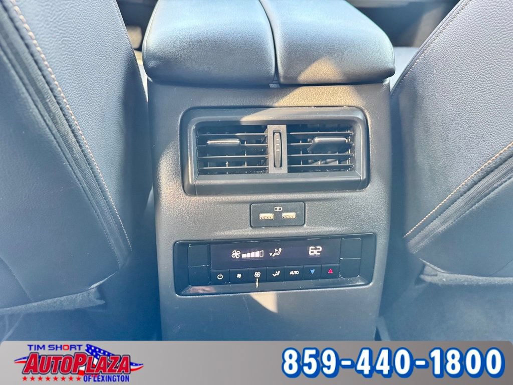 Used 2025 MAZDA CX-90 3.3 Turbo w/ Select Package AWD/4WD image 31