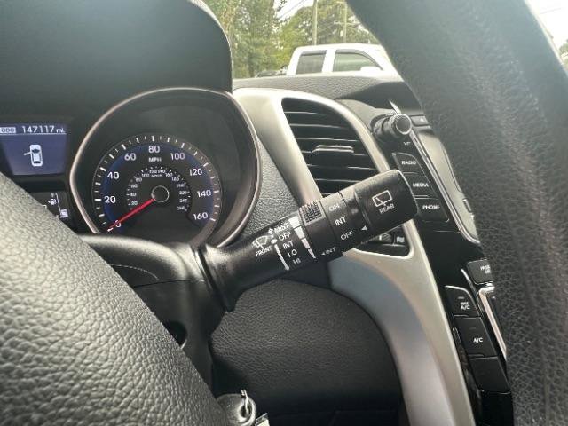 Used 2017 Hyundai Elantra GT image 23