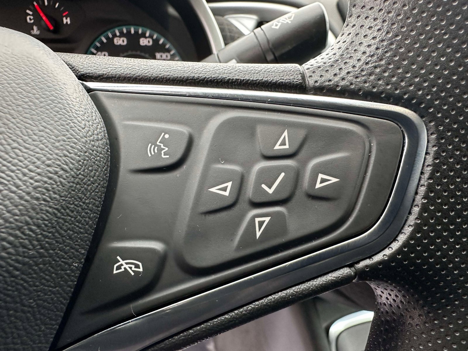 Certified 2024 Chevrolet Malibu LT image 16