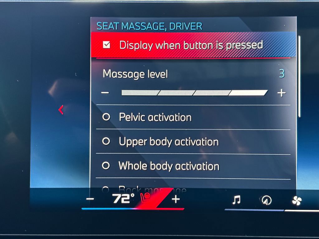 New 2026 BMW X6 M60i image 23