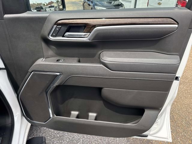 Used 2026 GMC Sierra 1500 Elevation image 17