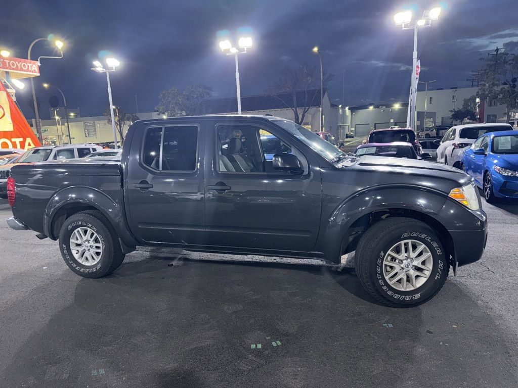 Used 2014 Nissan Frontier SV w/ SV Value Truck Package image 4