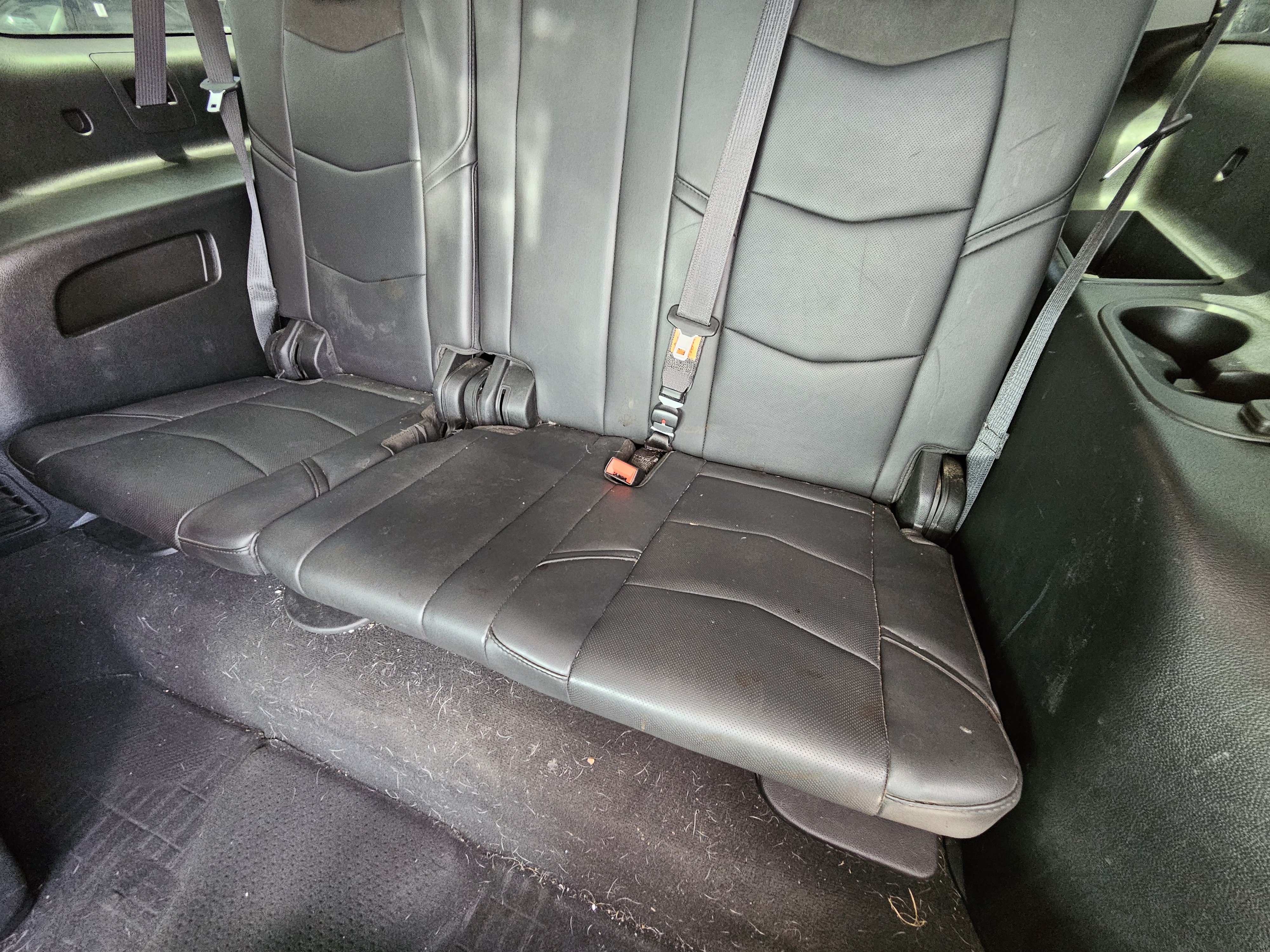 Used 2020 Cadillac Escalade ESV Luxury RWD image 33